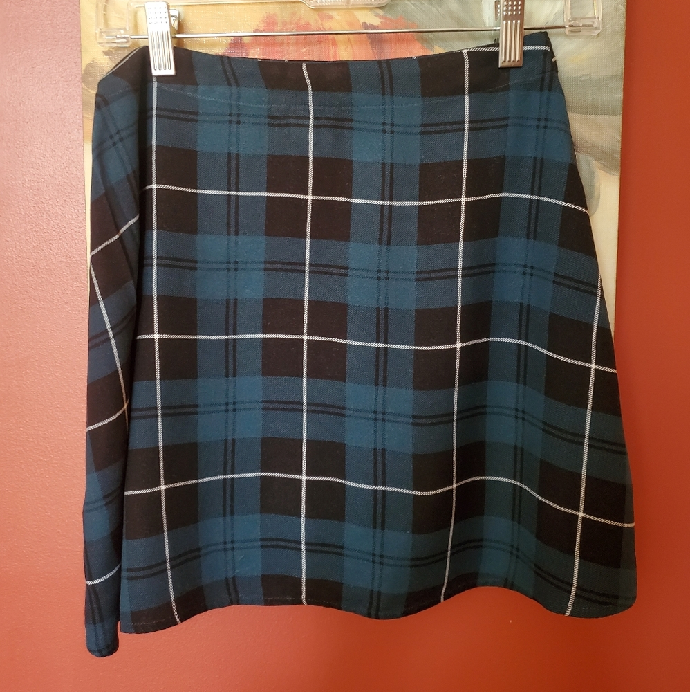 Aeropastale wrap skirt with button and tie